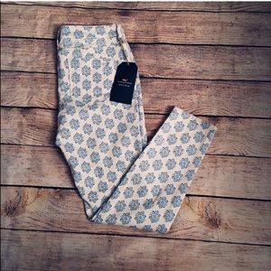 Vineyard Vines 🐳 Skinnies